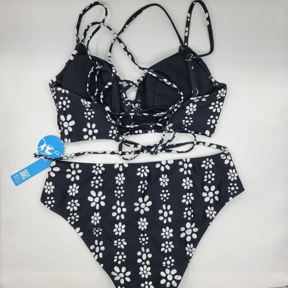 NWT Black and White Floral Print Strappy Midrise Cupshe Bikini - Picture 5 of 10